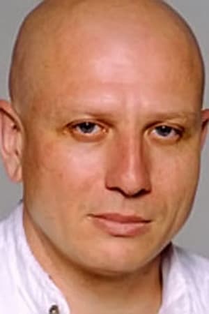 Michael Korpunin ha trabajado con Artur Makarov en 1 ocasiones