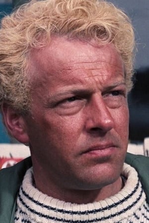 Terrence Hardiman ha trabajado con Bernard Horsfall en 2 ocasiones