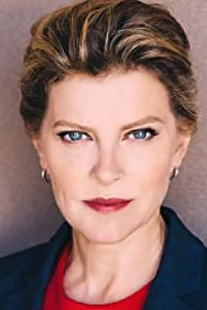 Betsy Zajko interpretando a Tracey Pizzaro