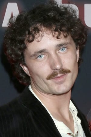 Blake Sheldon interpretando a Rory McCord