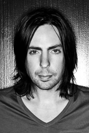 Brandon McGibbon interpretando a Blackbird's Kid Brother