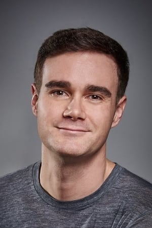 Brett Leigh interpretando a Harry