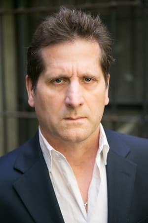 Dennis Boutsikaris ha trabajado con Bruce McCarty en 3 ocasiones