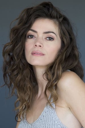 Carlyn Burchell interpretando a Ms. Nash