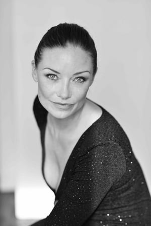 Carolina Carlsson interpretando a Léa