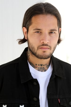 Menik Gooneratne ha trabajado con Casey Mills en 1 ocasiones