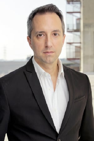 Christopher  Glenn Cannon interpretando a Norm (as Chris Cannon)