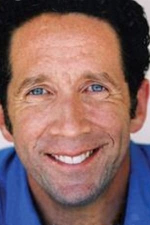 Christopher Tarjan interpretando a Gil Cramer