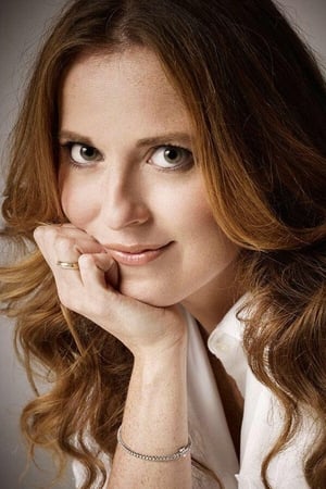 Daisy Donovan interpretando a Martha