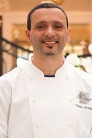 Dylan Chalfy ha trabajado con Damon Michael Gordon en 1 ocasiones