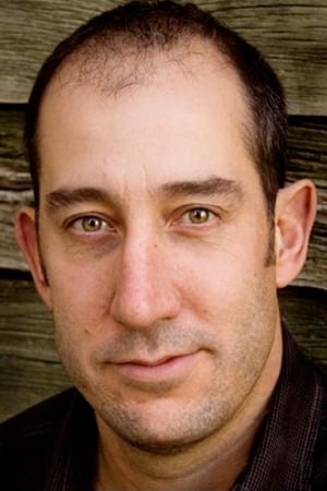 David Brown interpretando a Principal Pescatelli