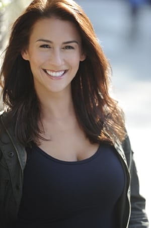 Deborah Rayne interpretando a Hannah Pierce