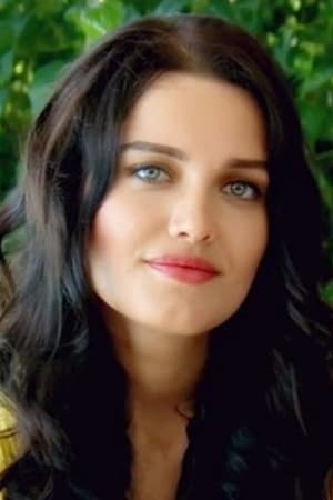 Deniz Durmaz — personaje: Azize