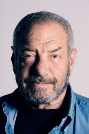 Dick Wolf interpretando a Self