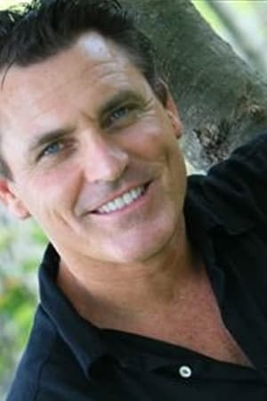 Michael Santini ha trabajado con Eddie Matthews en 2 ocasiones