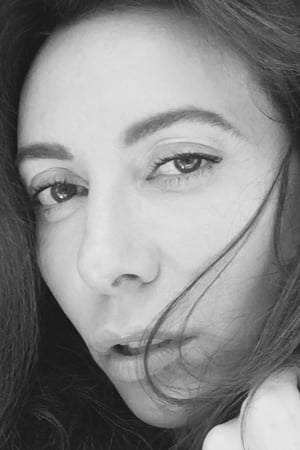 Elena Bagutta interpretando a Mary (as Elena Fernández)