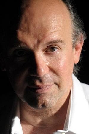 Alessandro Averone ha trabajado con Elio De Capitani en 1 ocasiones