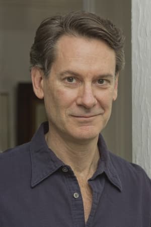 Ezra Barnes interpretando a Waiter