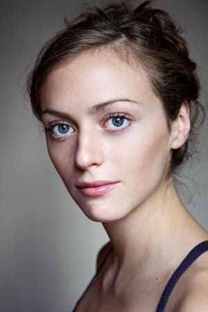 Fanny Deblock interpretando a Chantal