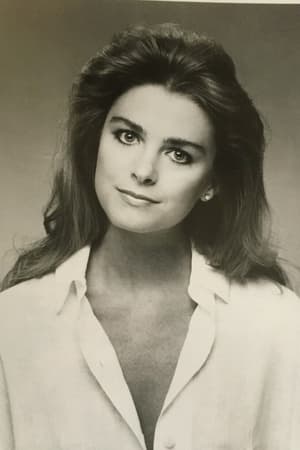 Fiona Hutchison interpretando a Mary