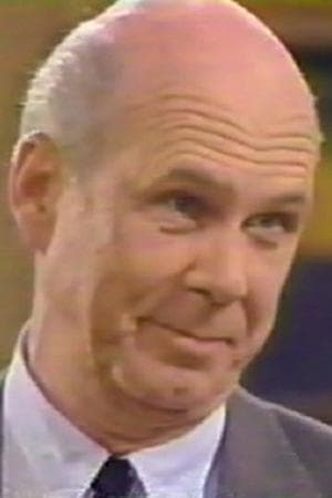 F.J. O'Neil interpretando a Dr. Eckhart