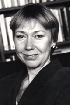 Gabrielle Lloyd interpretando a Lyuba