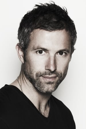 Diego Fernández de Córdoba ha trabajado con Glenn Foster en 1 ocasiones