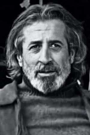 Fayez Kazak ha trabajado con Hassan Farhat en 1 ocasiones