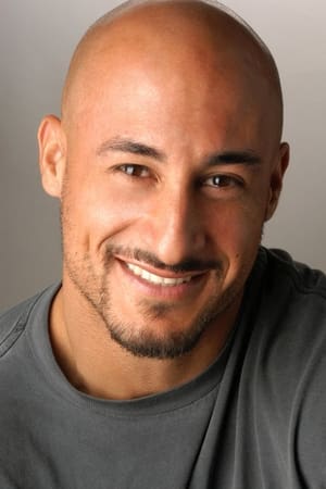 Hector Atreyu Ruiz interpretando a Heco