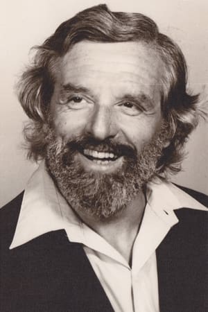 Heinz Bernard interpretando a Gefängnisdirektor