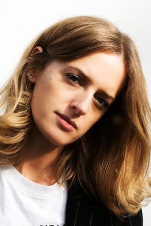 Guy Chambers ha trabajado con Isobel Waller-Bridge en 1 ocasiones