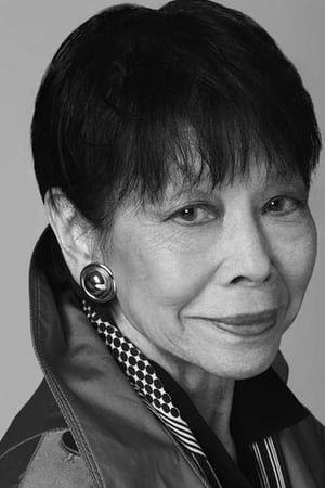 Jacqueline Chan interpretando a Narrator