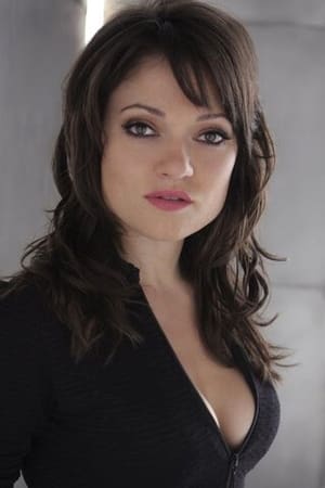 Chris Daniels ha trabajado con Janelle Marra en 1 ocasiones