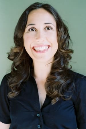 Jeanie Calleja interpretando a Co-Ed #1