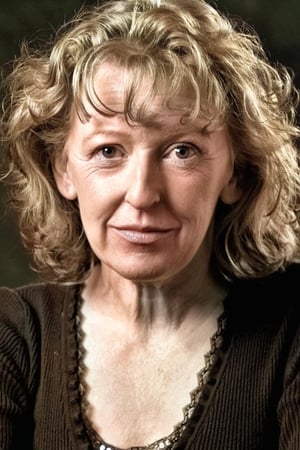 Joan Sheehy interpretando a Marion