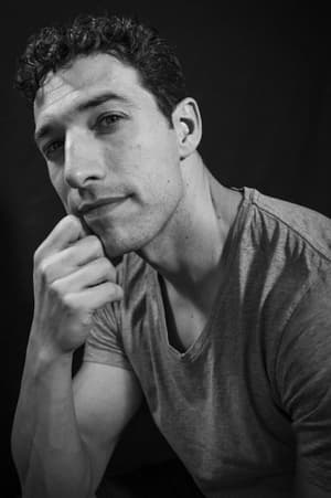 Jorge Roldán interpretando a Óscar