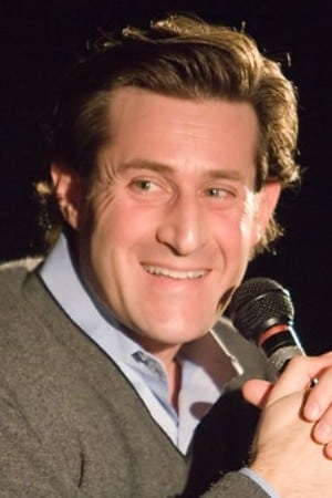 Joshua Maurer — personaje: Pvt. Roger Horn