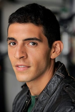 Julian Maroun — personaje: Corporal Peter ‘Pepsi’ Aboud