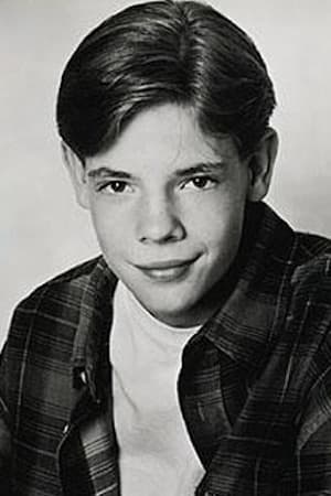 Karl David-Djerf interpretando a Jimmy Thomas