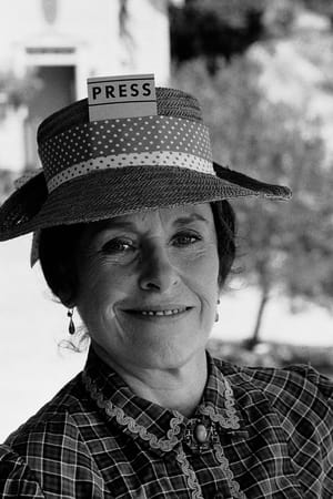 Katherine MacGregor — personaje: Harriet Oleson