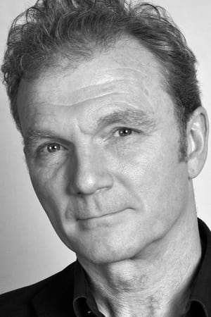 Modupe Adeyeye ha trabajado con Kieron Jecchinis en 1 ocasiones