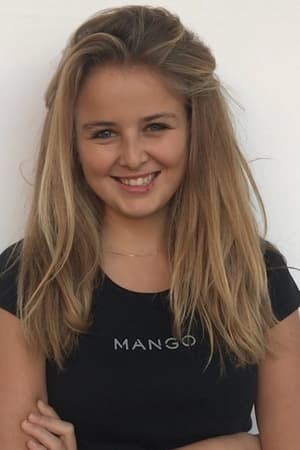 Lalia Bron interpretando a Inès