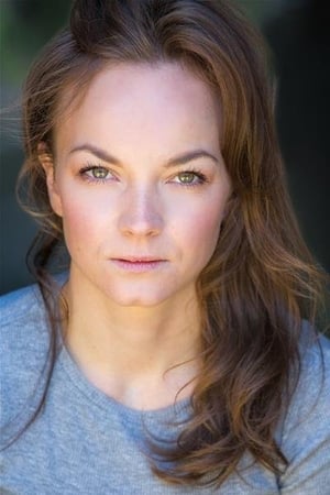 Levi Heaton interpretando a Linda