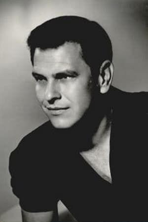 Loren Tindall interpretando a Lt. Roy Lupton