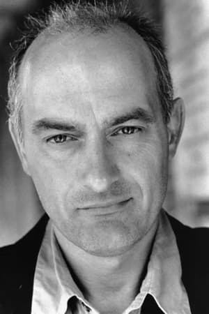 Louis Hilyer en su biografía y filmografía