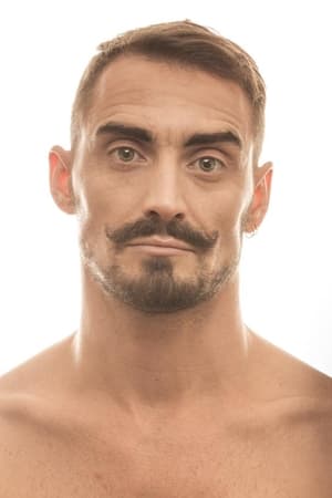 Luciano Rosso interpretando a Guardaparques Aparicio