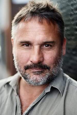 George Prataris ha trabajado con Luke Elliot en 2 ocasiones