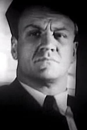 Lyle Latell interpretando a Police Sgt. Harris