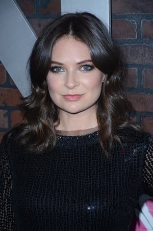 Mackenzie Meehan interpretando a Nurse Fuller