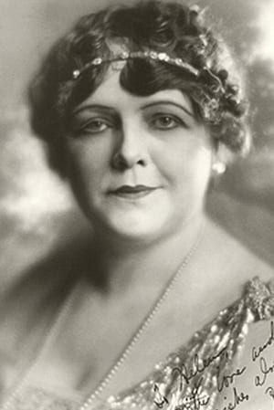 Maidel Turner interpretando a Mrs. Cutler